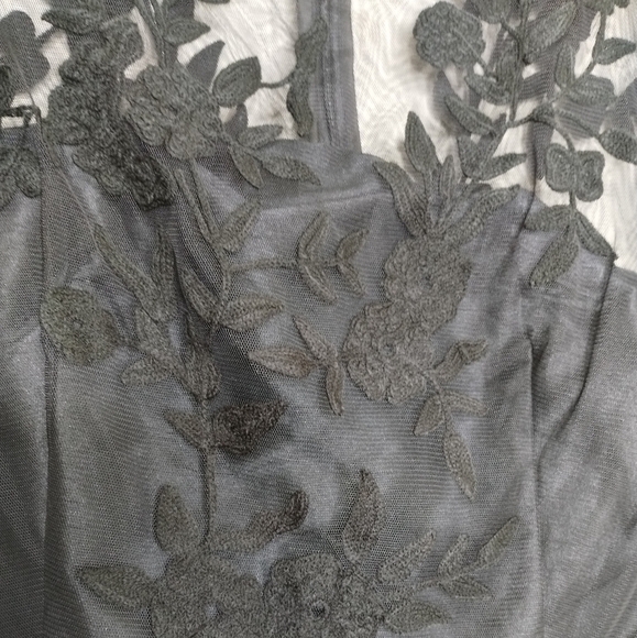 EShakti Wayward Fancies Black Floral Embellished Illusion Tulle & Dupioni Dress - Picture 4 of 10